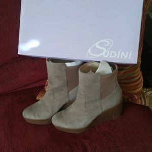Sudini wedge bootie